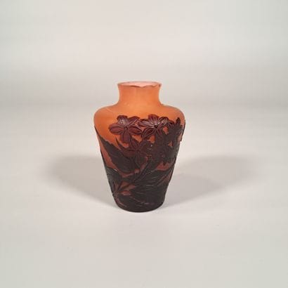 ETABLISSEMENT GALLE
Small baluster vase with...