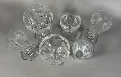 BACCARAT
Set of crystal glasses Harcourt...
