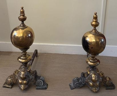 PAIR OF brass and wrought-iron CHENETS decorated...