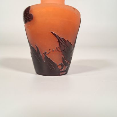 ETABLISSEMENT GALLE
Small baluster vase with...