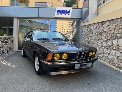 1981 BMW 635 CSI

•	Titre de circulation...