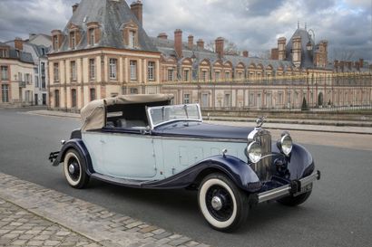 1934 DELAGE D8-15 L CABRIOLET CHAPRON
Carte...