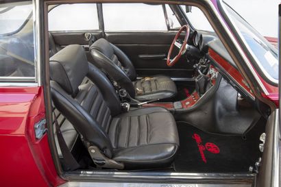 1969 Alfa Romeo 1750 GTVeloce

Carte grise...