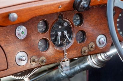 1935 BENTLEY 3.5 L DHC Park Ward
- French...