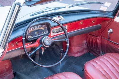 1966 RENAULT CARAVELLE S R1133
WITHOUT RESERVATION
Serial...