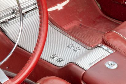 1963 FORD Thunderbird
• Carte grise française...