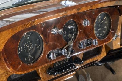 1957 ROLLS-ROYCE Silvercloud
- French registration...