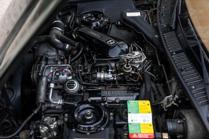 1993 BENTLEY CONTINENTAL R
•	Carte Grise...