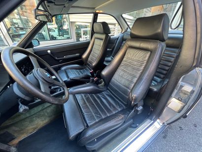 1981 BMW 635 CSI

•	Titre de circulation...