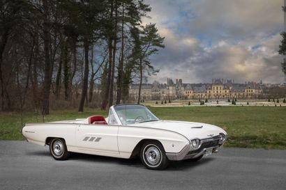 1963 FORD Thunderbird
• Carte grise française...