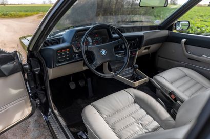 1979 BMW 635 CSI
• Carte grise française...