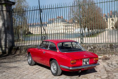 1969 Alfa Romeo 1750 GTVeloce

Carte grise...