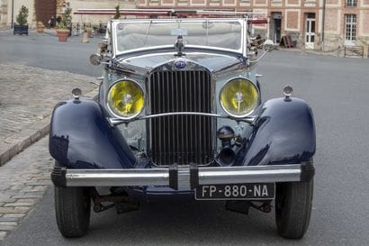 1934 DELAGE D8-15 L CABRIOLET CHAPRON
Carte...