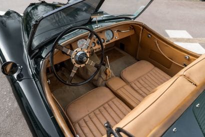 1953 JAGUAR XK120 ROADSTER
- Carte Grise...