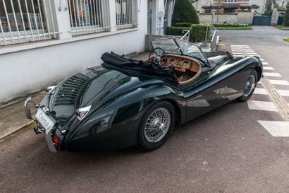 1953 JAGUAR XK120 ROADSTER
- Carte Grise...