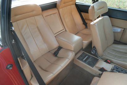 1986 FERRARI MONDIAL 3.2
SANS RESERVE
Carte...
