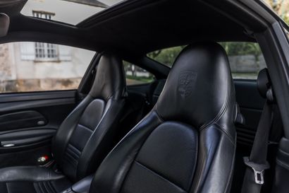 2003 PORSCHE 911 CARRERA – Type 996

• Carte...