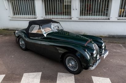 1953 JAGUAR XK120 ROADSTER
- Carte Grise...