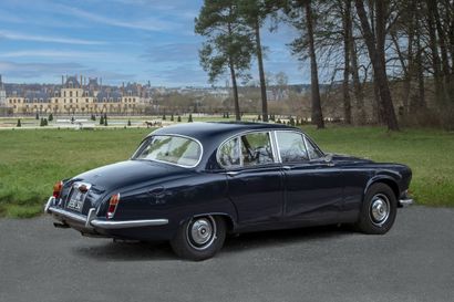 1967 JAGUAR 420
SANS RESERVE
• Carte grise...