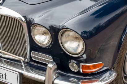 1967 JAGUAR 420
SANS RESERVE
• Carte grise...