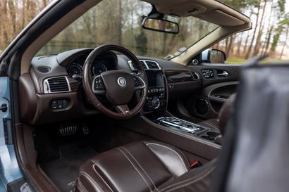 2012 JAGUAR XKR convertible Special Edition
•...