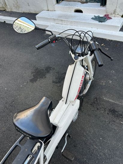 1985 PEUGEOT 103Z 
WITHOUT RESERVATION
-...