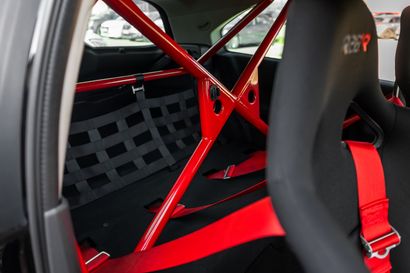 2009 RENAULT MÉGANE R26.R
•	Carte grise française
•	Numéro...