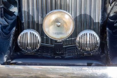 1935 BENTLEY 3.5 L DHC Park Ward
- French...