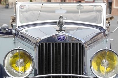1934 DELAGE D8-15 L CABRIOLET CHAPRON
Carte...
