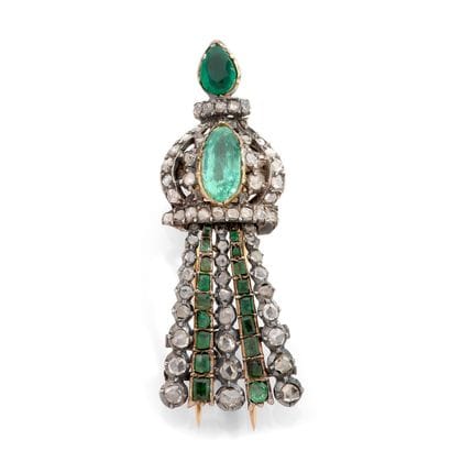 XIXÈME SIÈCLE
BROCHE
présentant un décor...