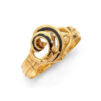 19TH CENTURY
BRACELET 
featuring a central...