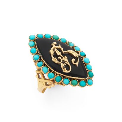 RING 
navette-shaped ring holding the initial...