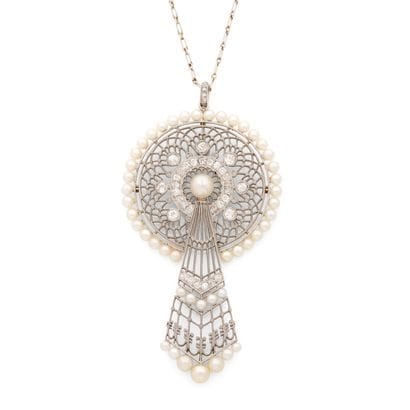 PENDENTIF À TRANSFORMATION
présentant un...