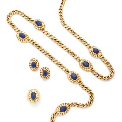 PARURE
SAUTOIR, BAGUE ET PAIRE DE BOUCLES...