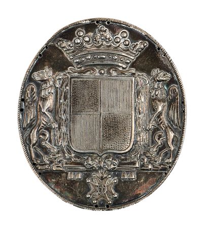 PLAQUE 
En argent à décor gravé des armoiries...