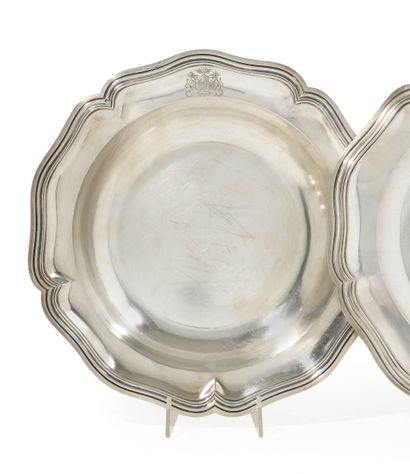 PLAT creux en argent 950 millièmes de forme...