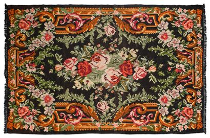 IMPORTANT ET ORIGINAL KILIM KARABAGH BESSARABIEN...