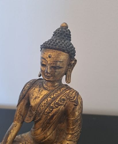 TIBET, 20th century, 
Gilded bronze Buddha...