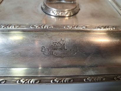 COUVERED LEGUMIER in silver with chased foliage...