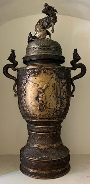 JAPAN, 20th century, 
Large perfume burner...