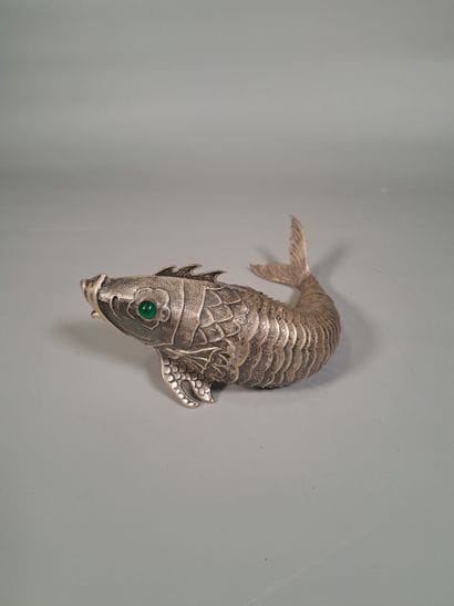 Silver FISH with articulated body and green...