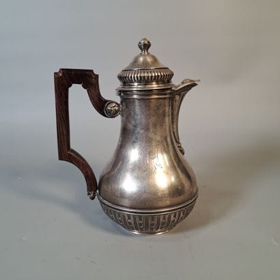 925° silver VERSEUSE with gadrooned lid and...