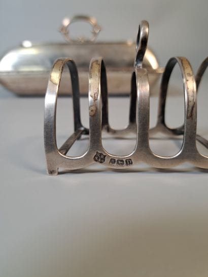 COUVERED LEGUMIER in silver with chased foliage...