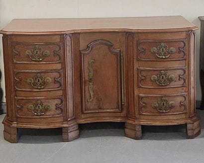 CHANGER CABINET in moulded walnut opening...