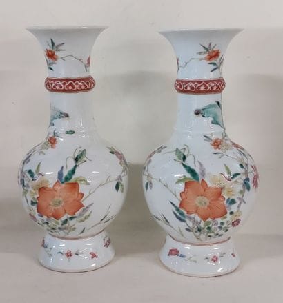 CHINA

Pair of Chinese porcelain vases with...