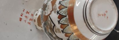 Japan, early 20th century,

Two satsuma porcelains,...