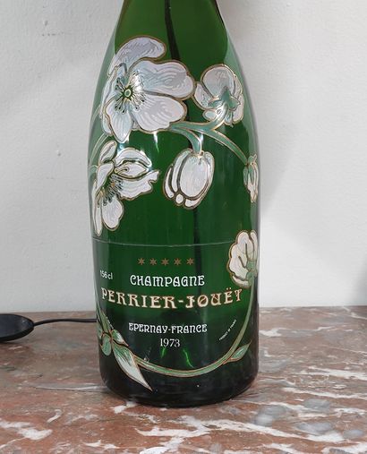 BOUTEILLE de Champagne Perrier-Jouët 156...