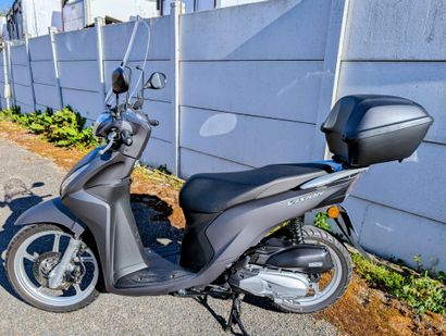SCOOTER HONDA VISION

110 cm3

4746 km

1ère...
