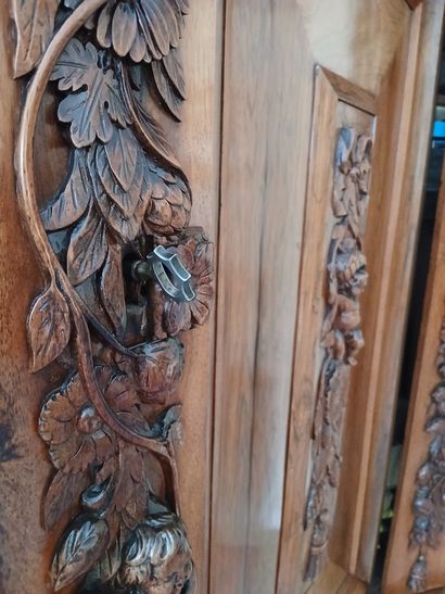 EXCEPTIONAL GERMAN WARDROBE in molded and...