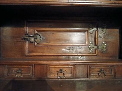 RARE PASSE PLAT FURNITURE in natural wood...
